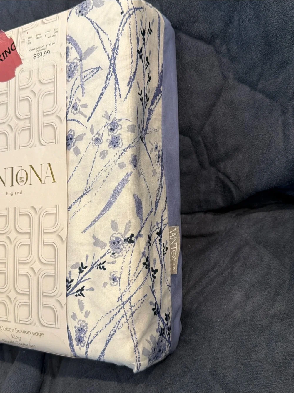 Vantona King Duvet Cover Set in White with Blue Floral Print